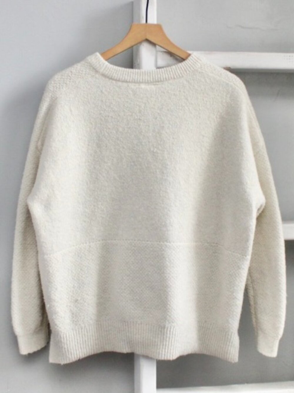 Passenger Women's Cove Recycled Knitted Jumper Sweater in Off White Size Large - Picture 2 of 6